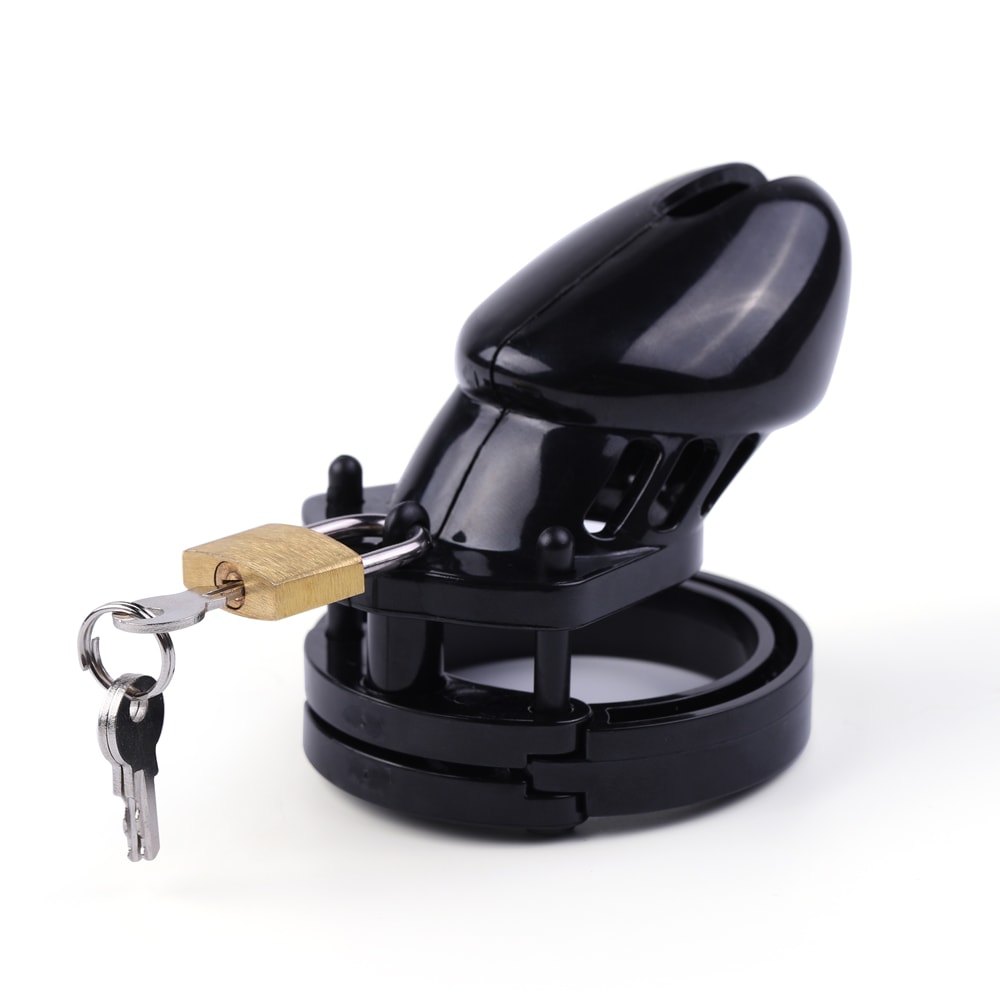 Unlock new levels of chastity play with this versatile device. The seamless connection of the cage and silicone material ensures comfort. Ideal for beginners, using multiple ring sizes enhances fit while teasing with a vibrator adds an exhilarating dimension.