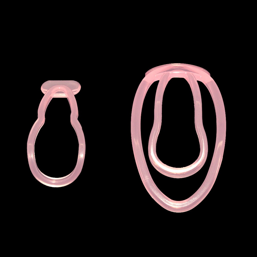 Discover surprising comfort and control with the discreet, pink FuFu Lite. A perfect gift for a keyholder, it marks the beginning of a new journey in feminization.