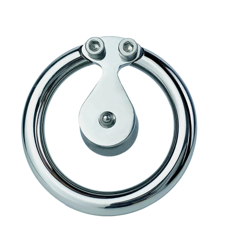 Unlock your submissive side with this masculine yet feminine stainless steel cage. Its alpha design and tamper-proof effects ensure security and comfort. A unique tool for redefining dynamics.