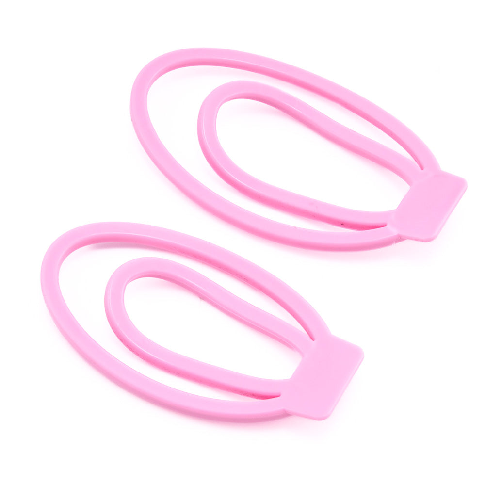 Designed for discreet wear, this lightweight FuFu Resin Training Clip tucks away comfortably, minimizing bulge to create a smooth outward look. Perfect under shorts for a hidden, confident allure.